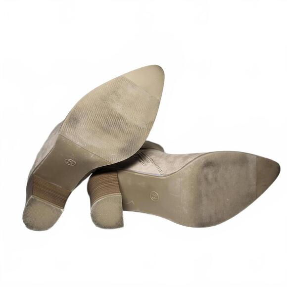 Universal Thread Women's Knee-High Beige Suede Boots Size 7.5 - Picture 6 of 10